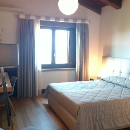 Casa Realia Bed & Breakfast 4*