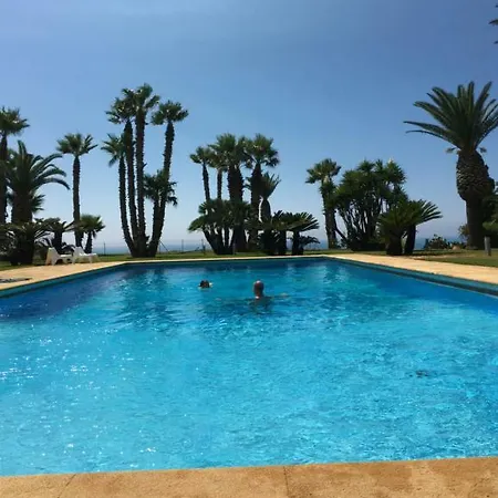 Casa Realia 4*
