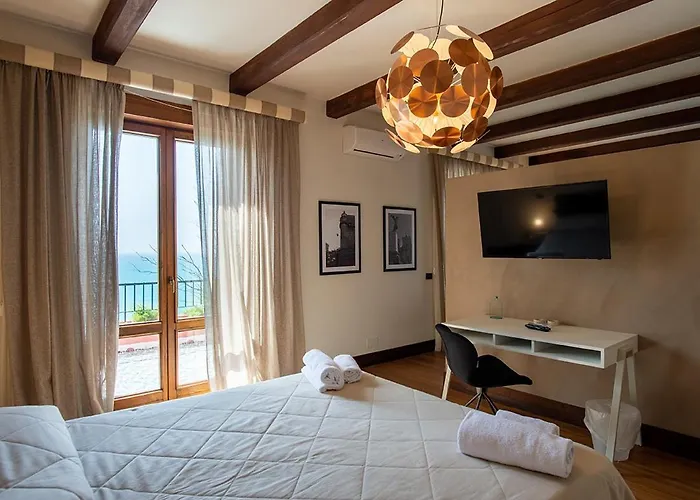 Casa Realia Couette-café 4*