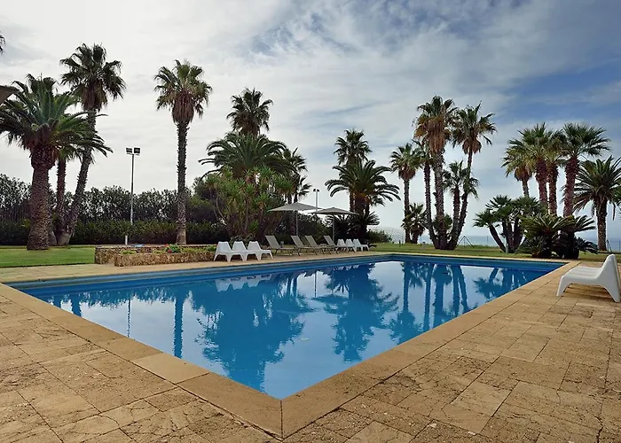 Couette-café Casa Realia 4*