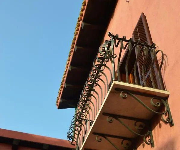 Casa Realia Couette-café 4*