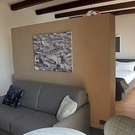 Casa Realia 4*